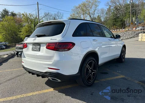 2020 Mercedes-Benz Glc 300 4Matic z USA, uszkodzony, nr VIN W1N0G8EB1LF810137